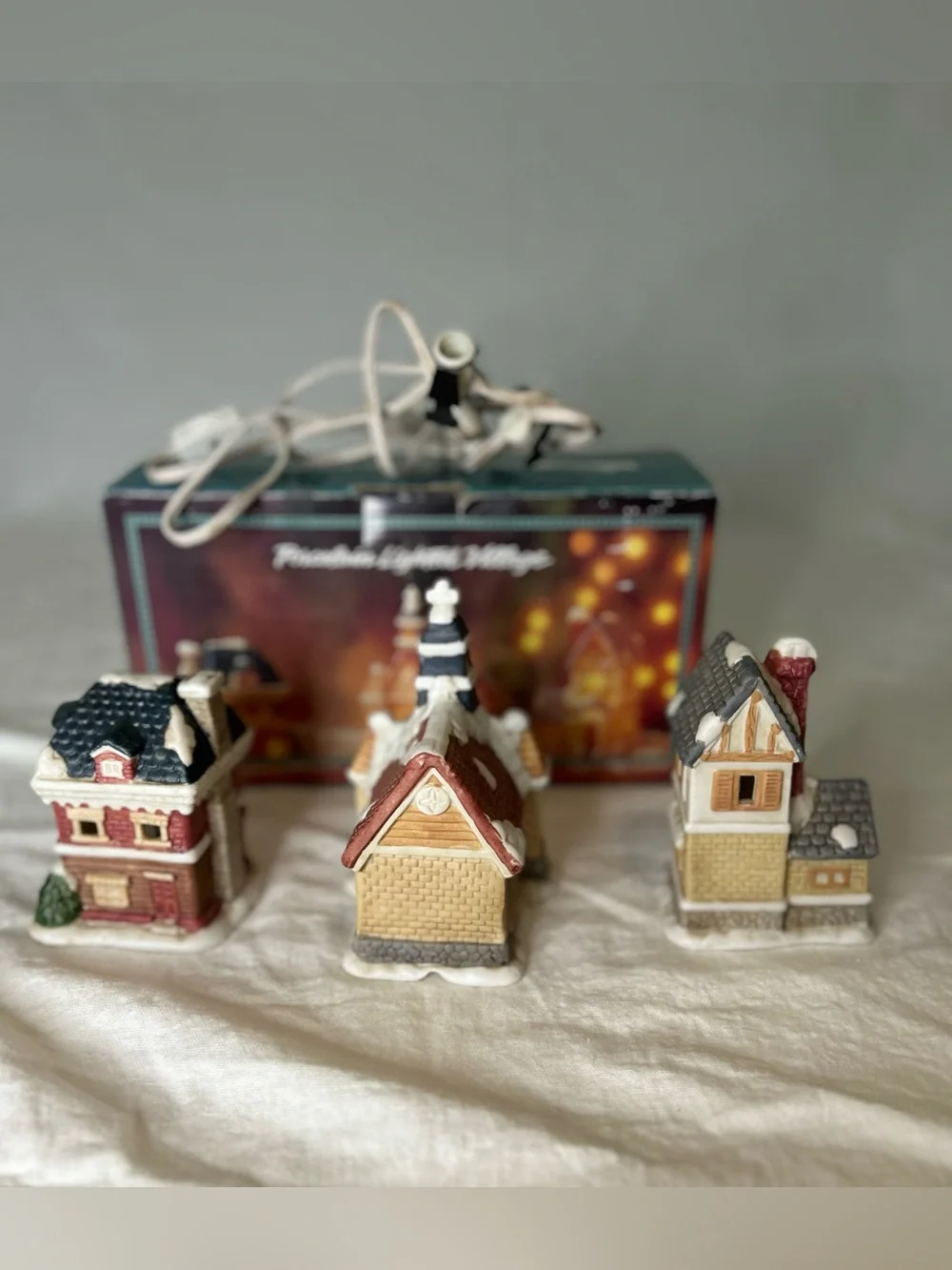 Vintage 1993 Dayton Hudson Porcelain Lighted Christmas Village Set of 3 Houses